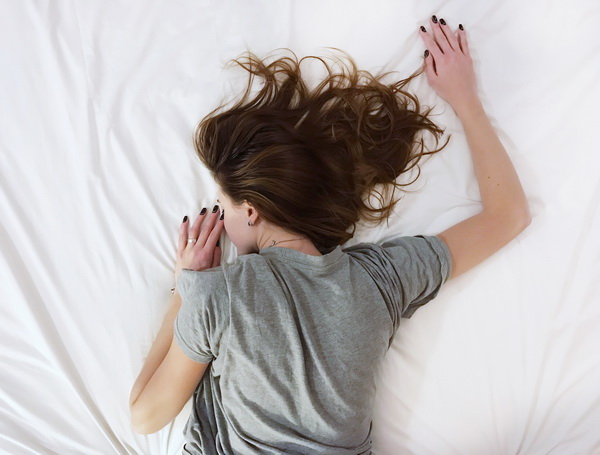 Риск заработать пищевое расстройство и продолжительность сна связаны