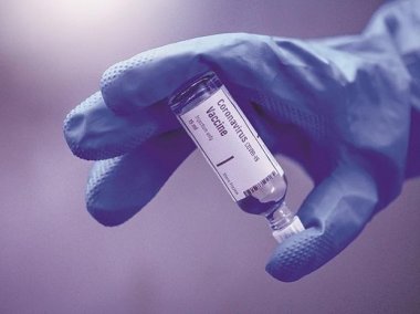 26415 Приостановлены испытания одной из вакцин-фаворитов против Covid-19