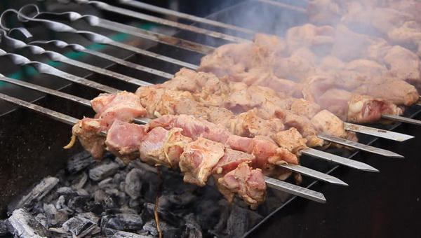 Диеты с низким содержанием мяса снижают риск развития рака